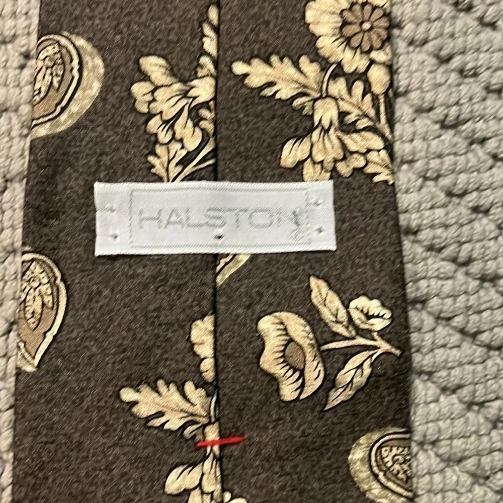 Vintage Halston 100% Silk Tie Floral Print Made in USA With Tag Designer Classic